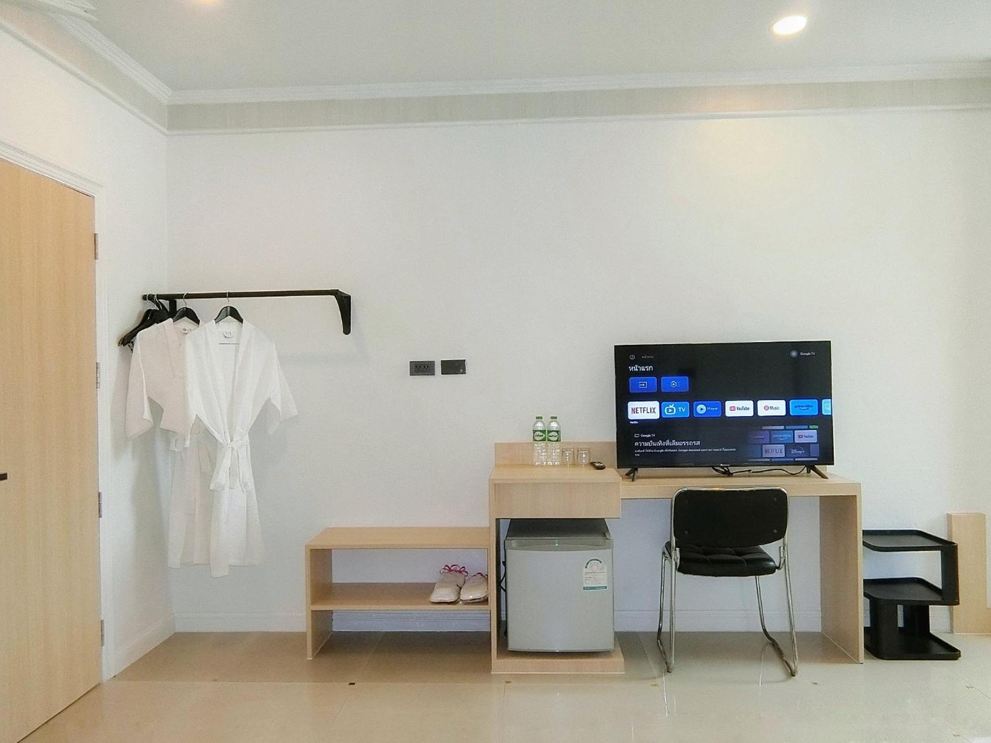 Sira Boutique Residence - Newly Renovated Patong Exterior photo