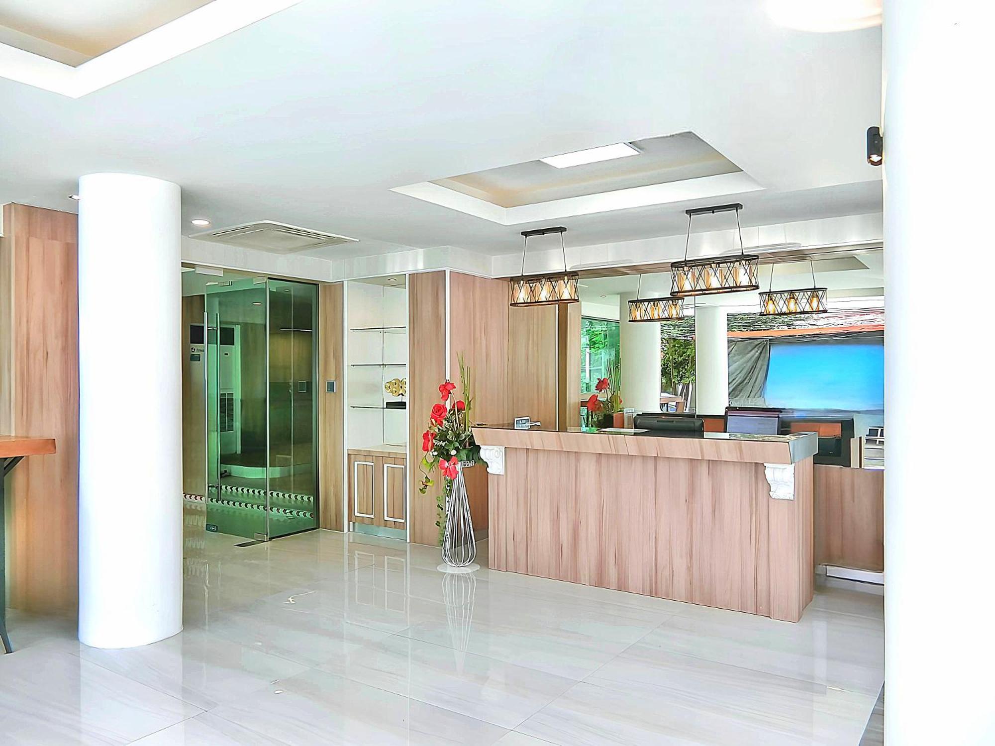 Sira Boutique Residence - Newly Renovated Patong Exterior photo