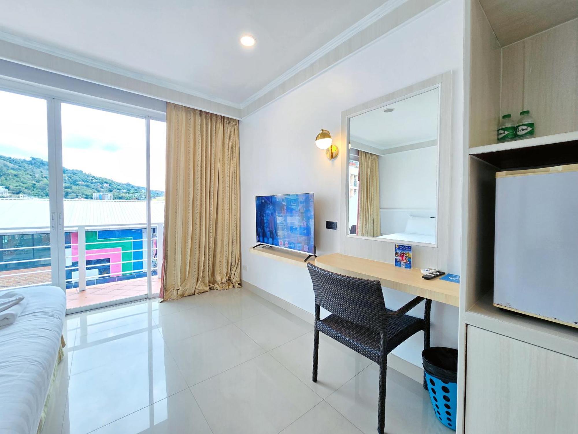 Sira Boutique Residence - Newly Renovated Patong Exterior photo